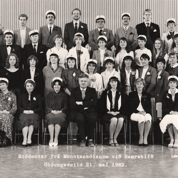 Útskrift 21. maí 1982 - öldungadeild