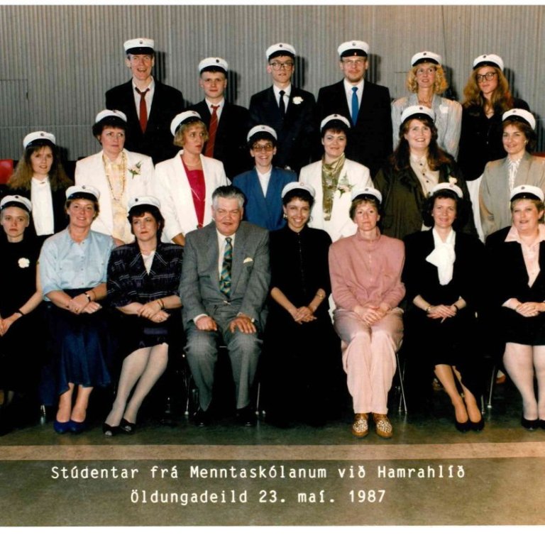 Útskrift 23. maí 1987 - öldungadeild