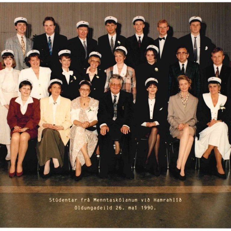 Útskrift 26. maí 1990 - öldungadeild