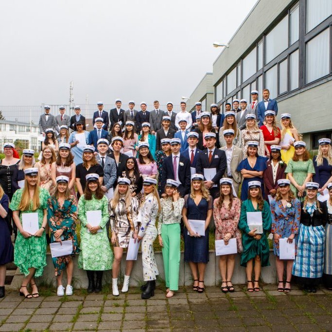 Útskrift maí 2020 - a