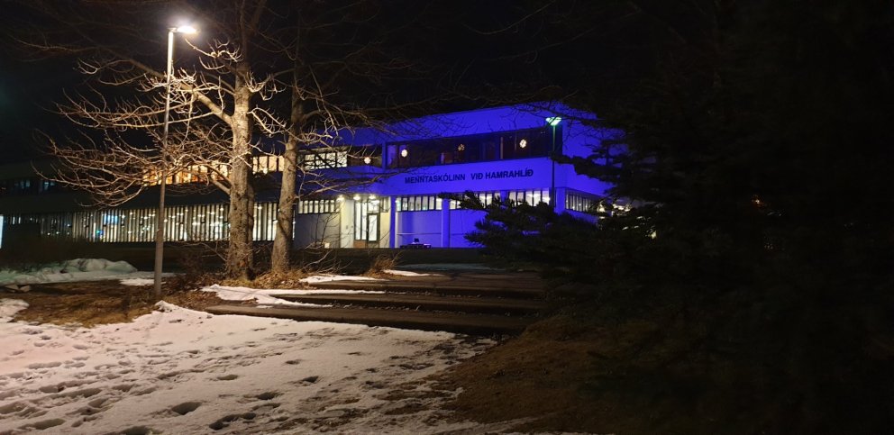 Skólagjöld hafa verið send út