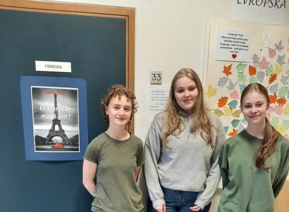 Á myndinni eru Árelía, Matthea og Oddný