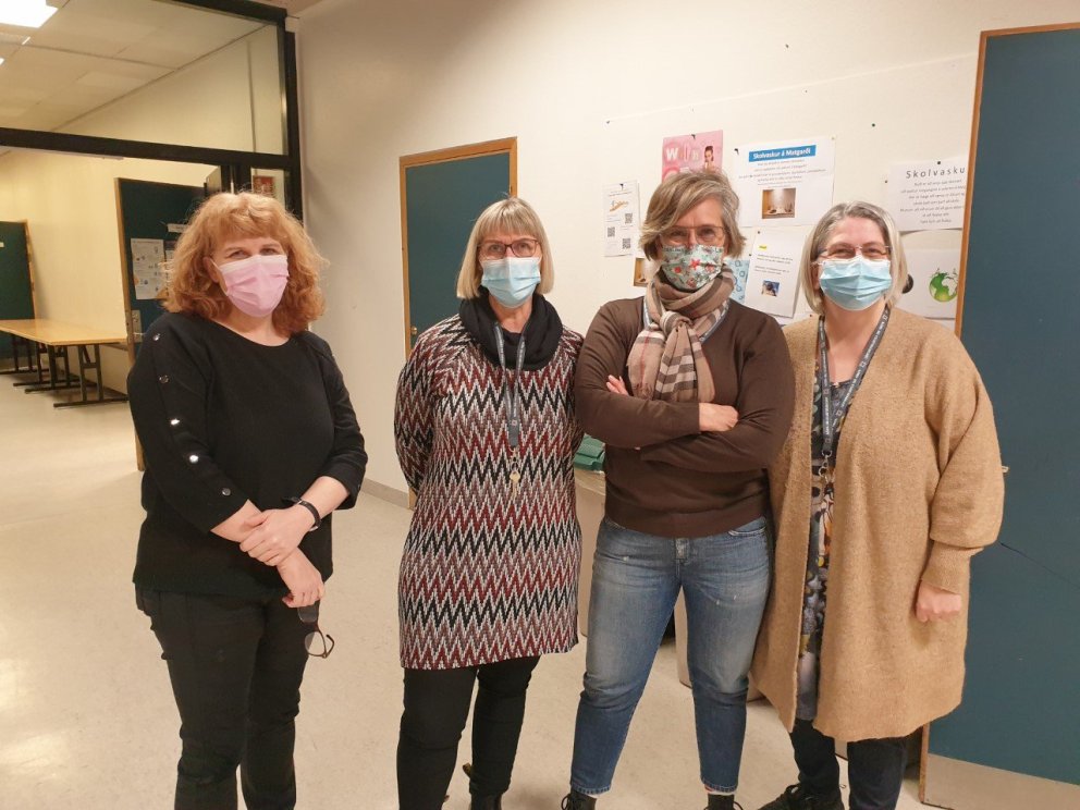 Valgerður Bragadóttir þýskukennari og Fríður, Ásdís og Sigga Birna náms- og starfsráðgjafar bíða all…