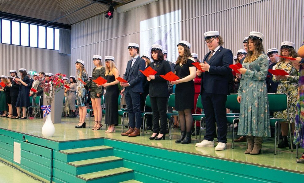 Frá brautskráningu í desember 2021.