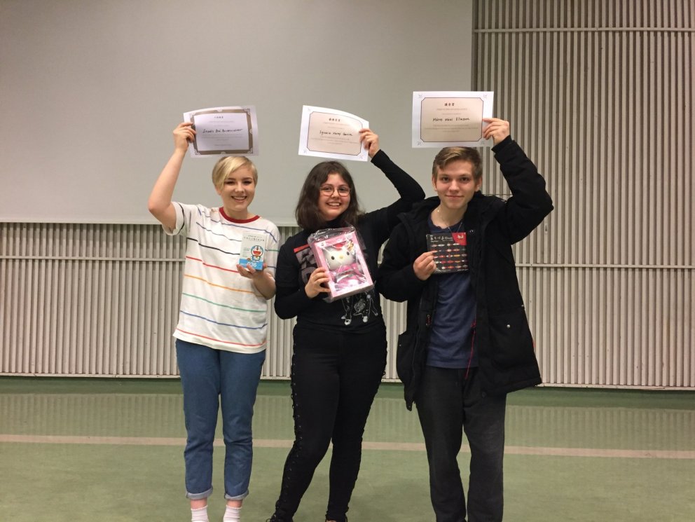 Nemendur í JAPA1BB05 sem hlutu sérstakar viðurkenningar voru : Snædís Brá Þorsteinsdóttir, Ignacia M…