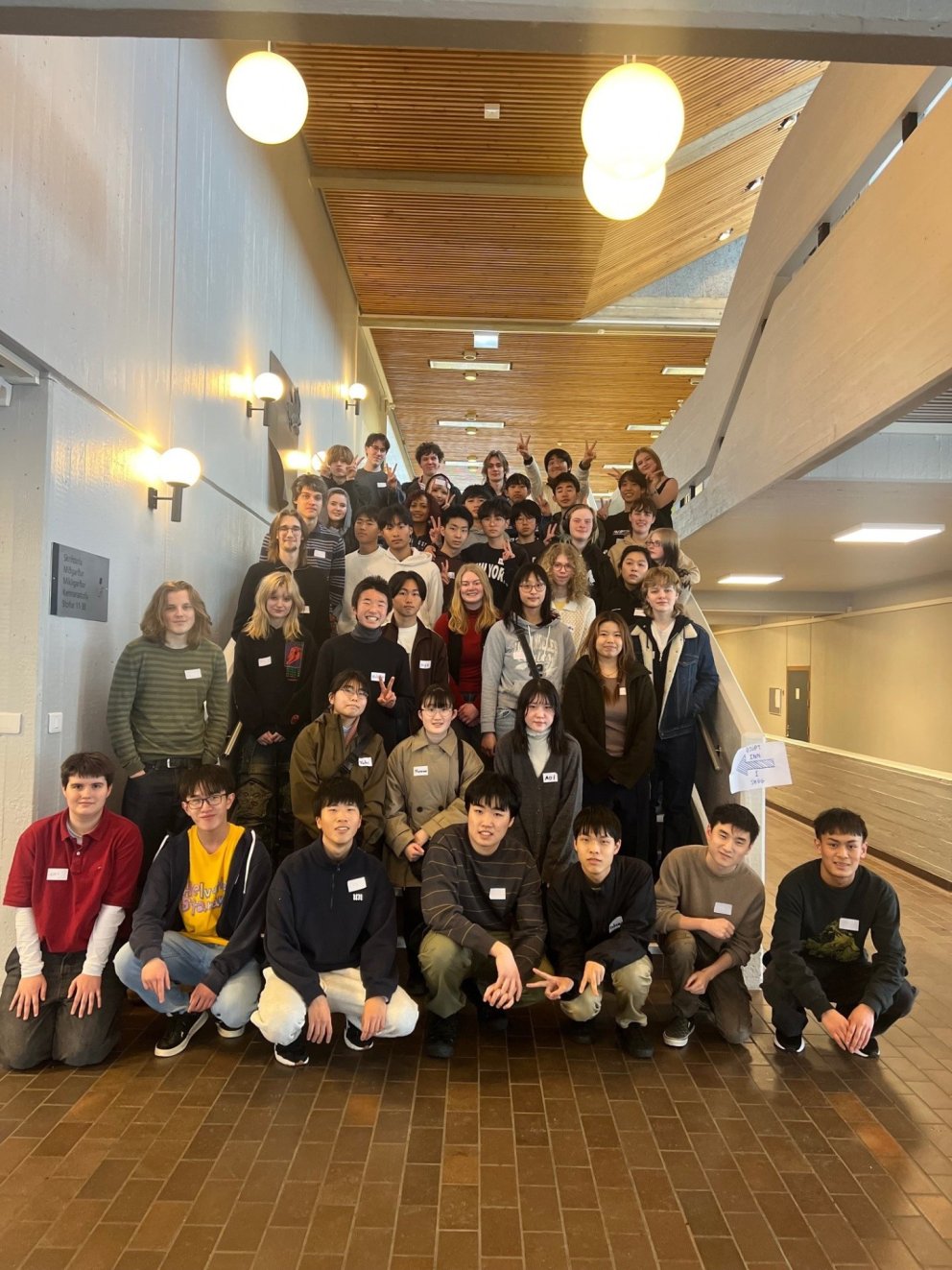 Heimsókn frá japönskum framhaldsskólanemum