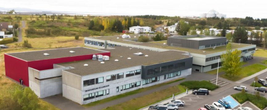 Sjáumst á mánudaginn 19. apríl- See you all on Monday