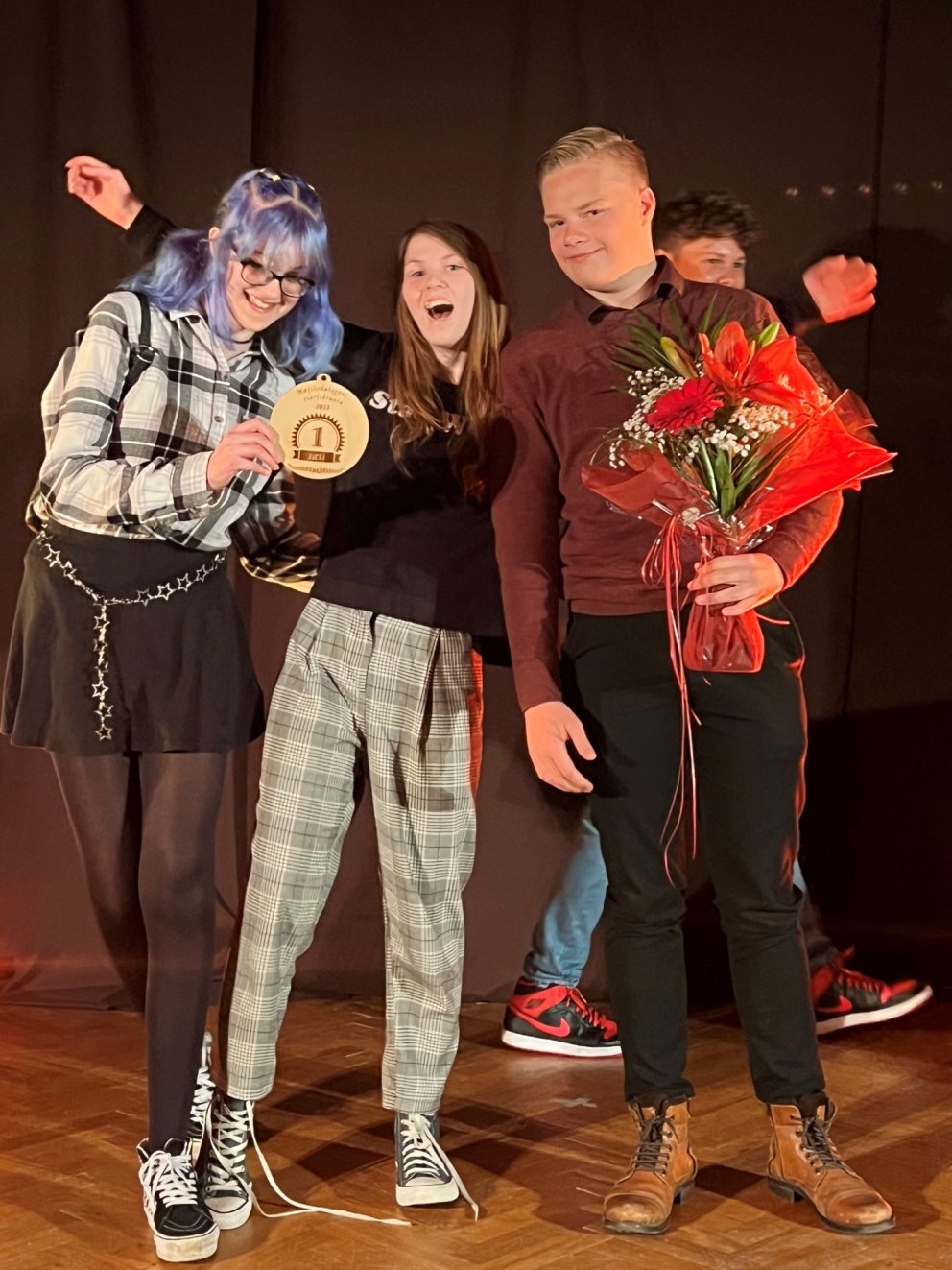 Anita Ester, Ynja Mist og Snævar Örn voru mjög sátt við fyrsta sætið. Til hamingju öll sem tókuð þát…