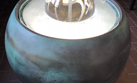 Auga, listaverk Ólafar Nordal.