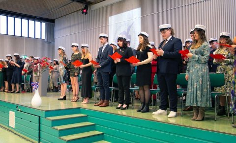 Frá brautskráningu í desember 2021.