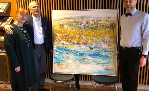 Kristín Salóme Jónsdóttir og Óli Hilmar Briem Jónsson ásamt Steini Jóhannssyni rektor