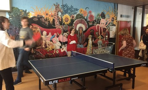 Vegleg gjöf frá foreldrafélaginu til nemenda