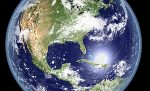 Jörðin. Titill myndar: 