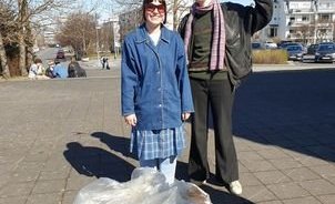 Plokkað í blíðunni