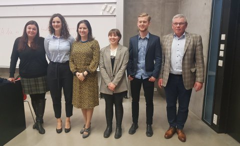 Á myndinni má sjá Dagbjart Kristjánsson, annan frá hægri.