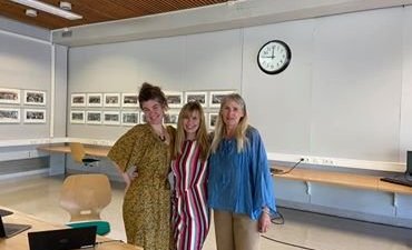 Ásdís, Anna Pála og Guðrún tilbúnar korter í próf. Pilar var svo ekki langt undan.